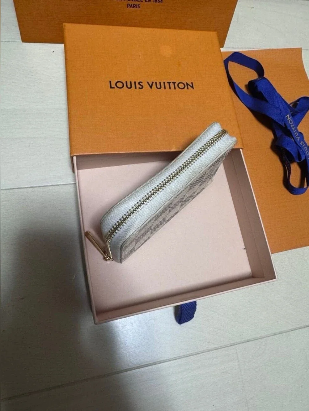 Louis Vuitton White Damier Azur Zippy Coin Purse Wallet